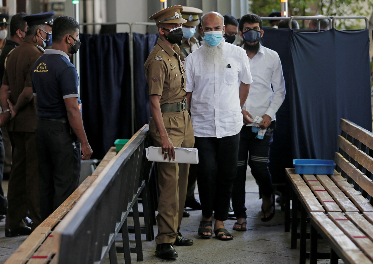 سريلانكا.. بدء محاكمة 25 متهما على خلفية تفجيرات عيد الفصح