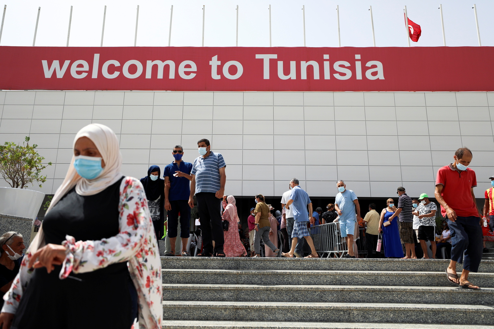 بداية من 1 ديسمبر.. تونس تفرض شروطا جديدة على الوافدين