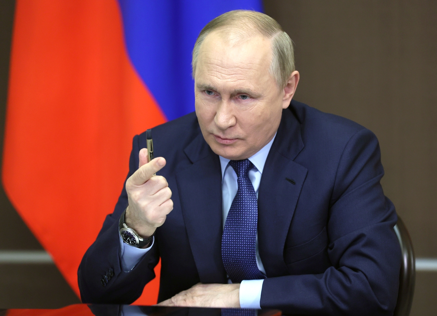 بوتين يعطي تقييما لأداء الاقتصاد العالمي في ظل المتحور الجديد 