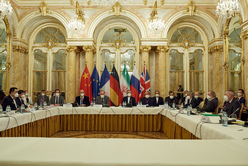 دبلوماسي أوروبي كبير: انتهينا حتى الآن من صياغة 70 إلى 80% من نص اتفاق في محادثات إيران النووية