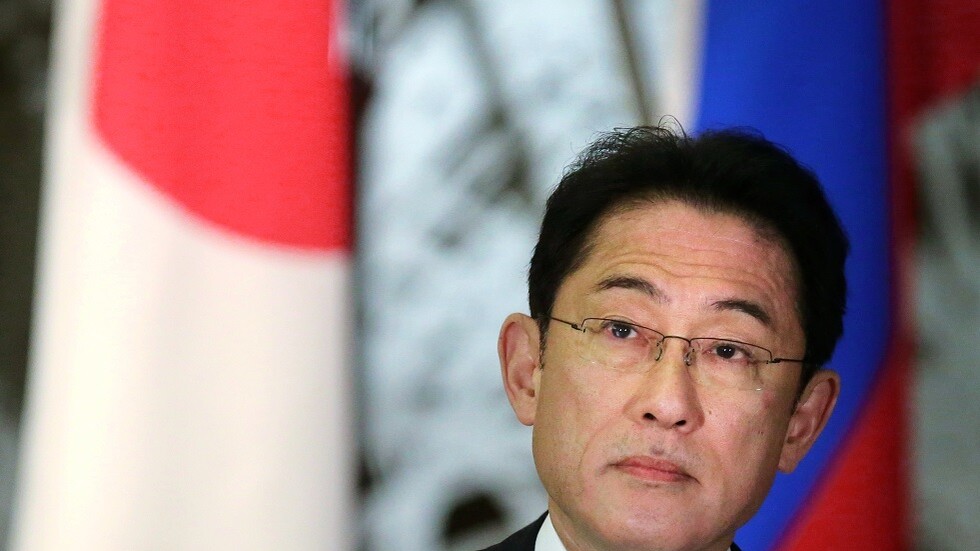 فوميو كيشيدا: لا يجوز ترك حل قضية معاهدة السلام مع روسيا على عاتق الأجيال القادمة