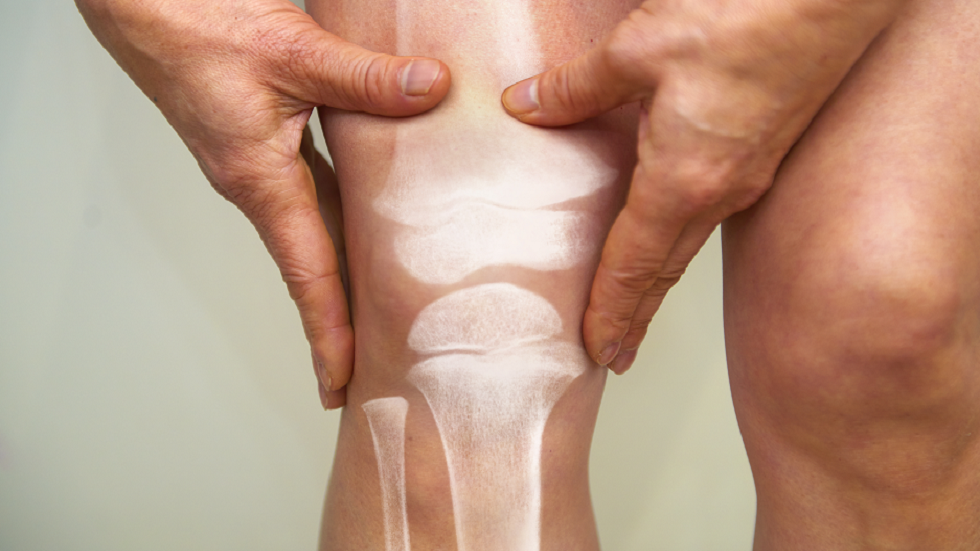 دراسة مهمة تكشف عن أطعمة ثبت أنها تقلل من آلام المفاصل!