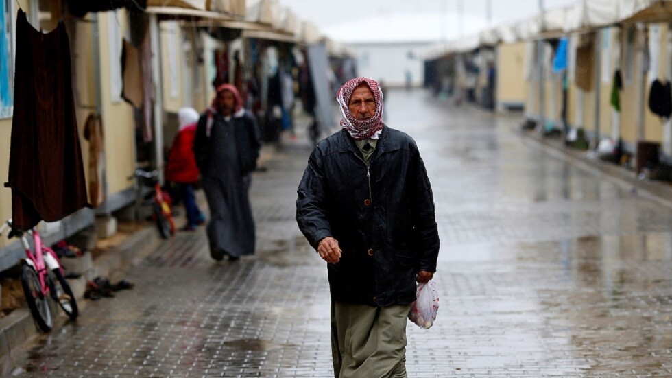 الاتحاد الأوروبي يمنح تركيا 325 مليون يورو لدعم اللاجئين