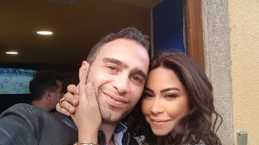 أول تعليق من شيرين عبد الوهاب على نبأ انفصالها (فيديو)