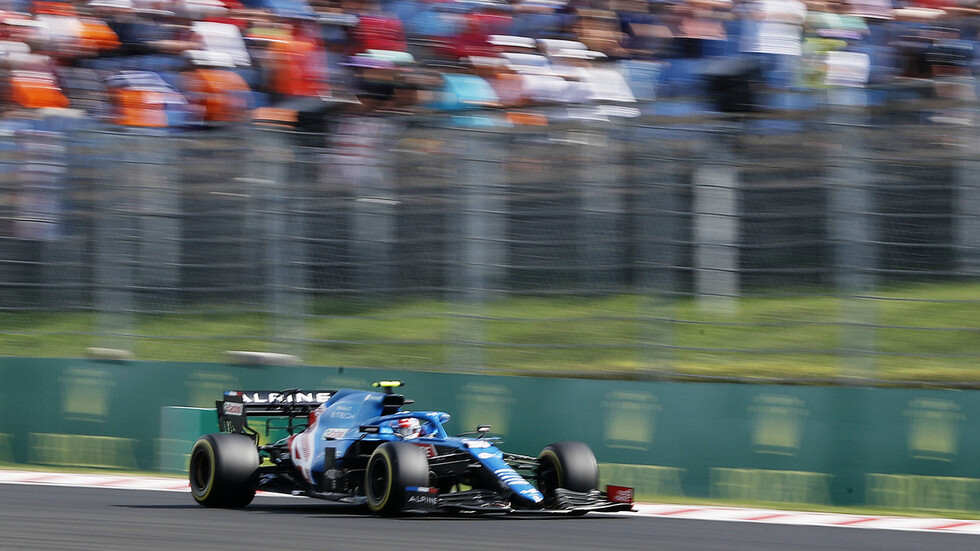 بطريقة حطمت أرقاما قياسية.. السعودية تبني أسرع وأطول حلبة فورمولا في العالم