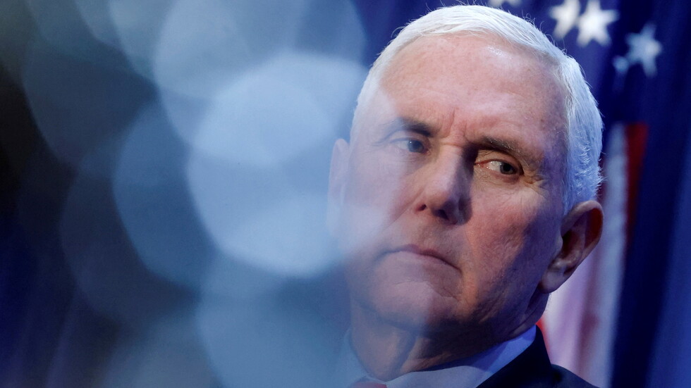 بينس: لن أتفق أبدا مع ترامب حول انتخابات 2020