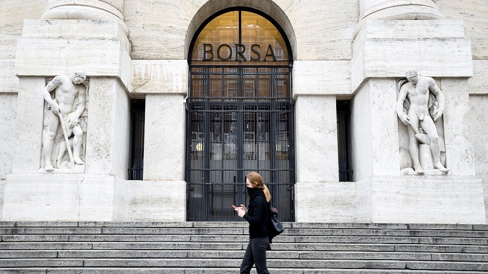 إيطاليا تسجل 74 وفاة و17030 إصابة جديدة بكورونا