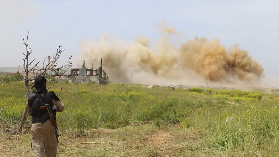 حميميم: إصابة 4 جنود سوريين بهجمات للمسلحين شمالي سوريا