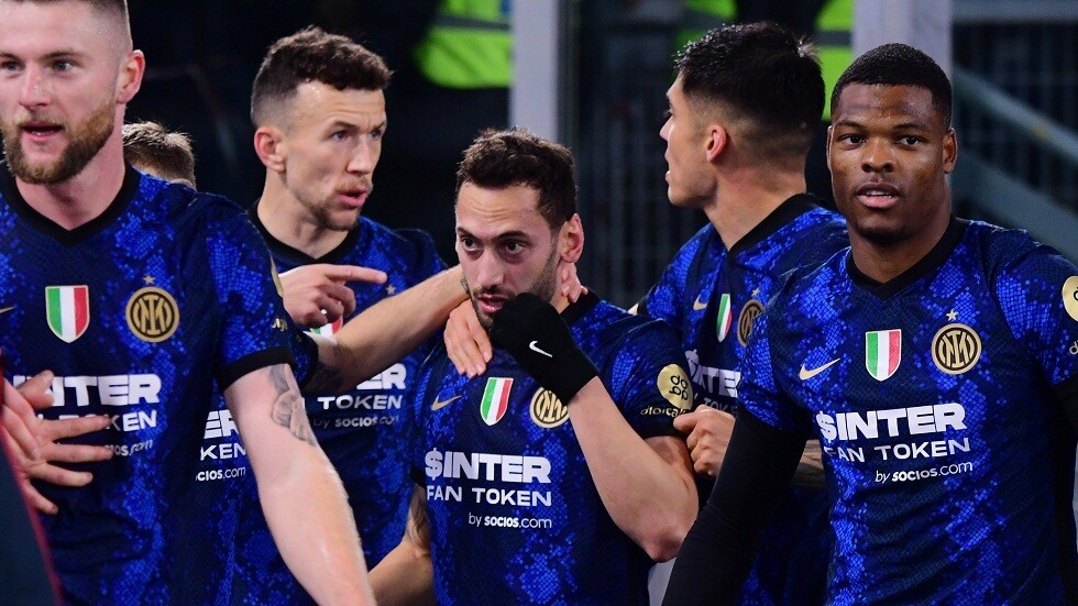 إنتر ميلان يقسو على روما بثلاثية نظيفة في عقر داره (فيديو)