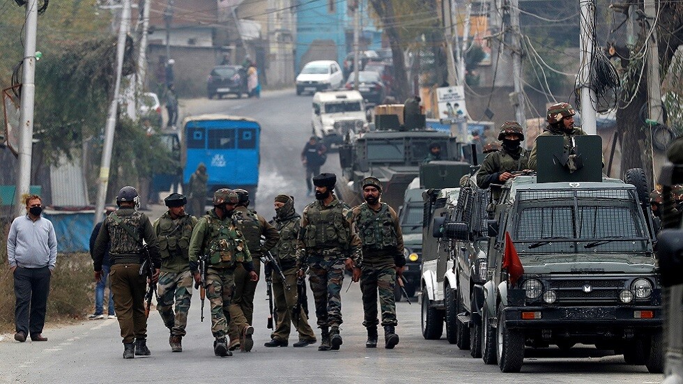 القوات الهندية تقتل مدنيين بـ