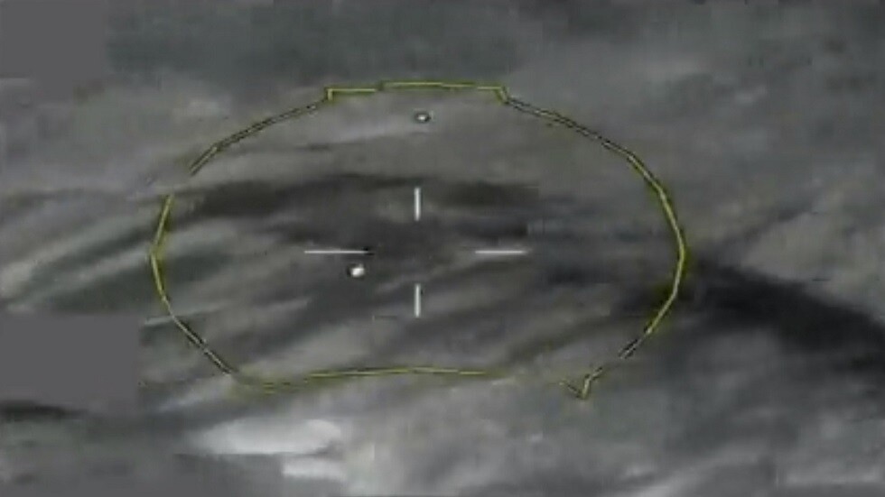 التحالف العربي ينشر مشاهد لتدمير إحدى المسيّرات الحوثية (فيديو)