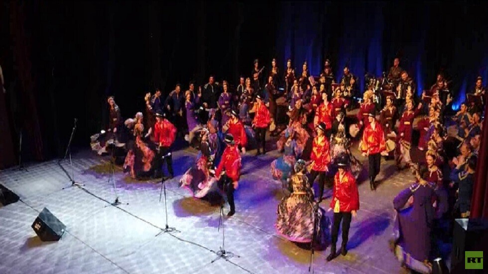 أمسية فنية للكورال السيبيري الشعبي بدمشق