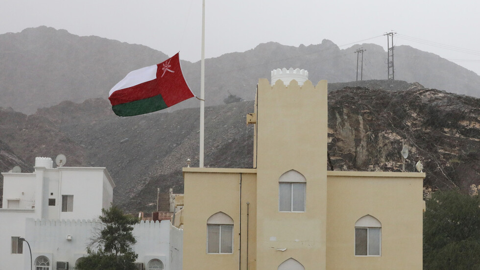 سلطنة عمان تفتتح رسميا ثاني أكبر مشروعات شركة تنمية نفط عمان "جبال-خف"