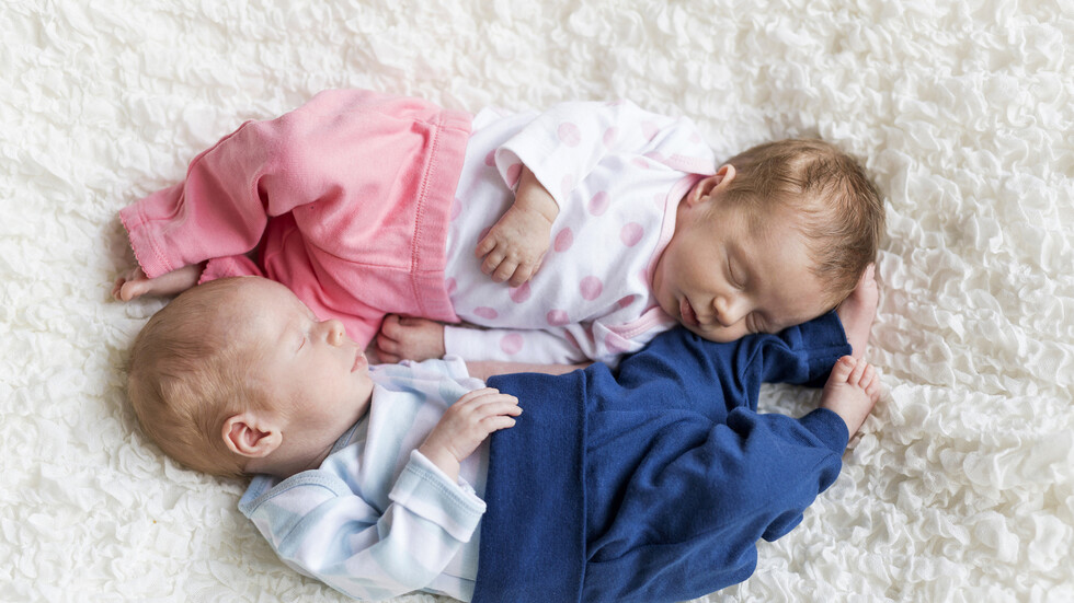 دراسة تكشف ارتباط تلوث الهواء والماء بتغيرات نسبة الجنس البشري عند الولادة