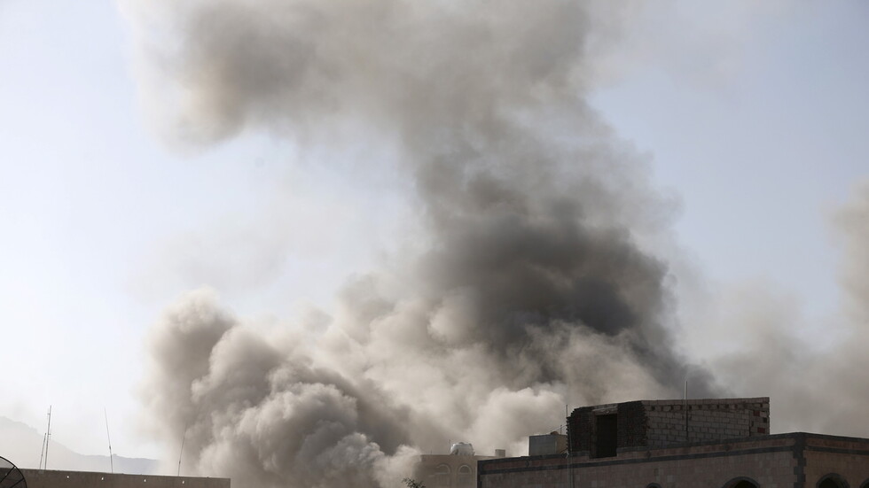 "وول ستريت جورنال": السعودية تطلب إمدادا عاجلا من الصواريخ من واشنطن ودول خليجية