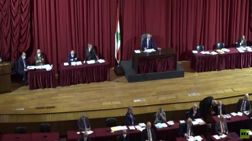 مجلس النواب اللبناني يقر البطاقة التمويلية