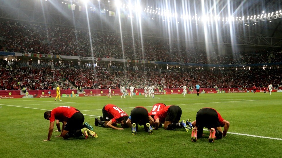 شاهد.. تعادل بطعم الفوز لمصر أمام الجزائر في كأس العرب 2021