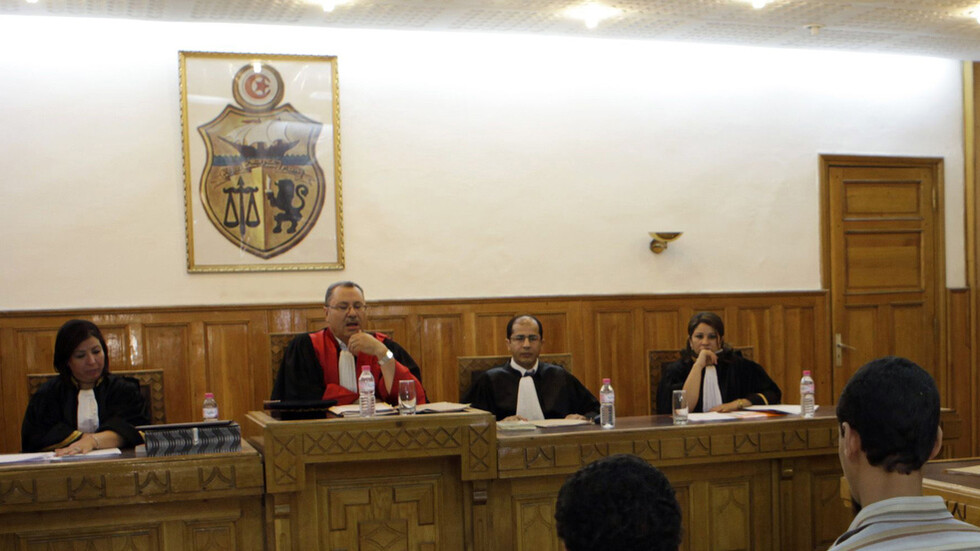 تونس.. إحالة شقيق الرئيس الراحل على القضاء بسبب قضية تتعلق بصفقة عمومية