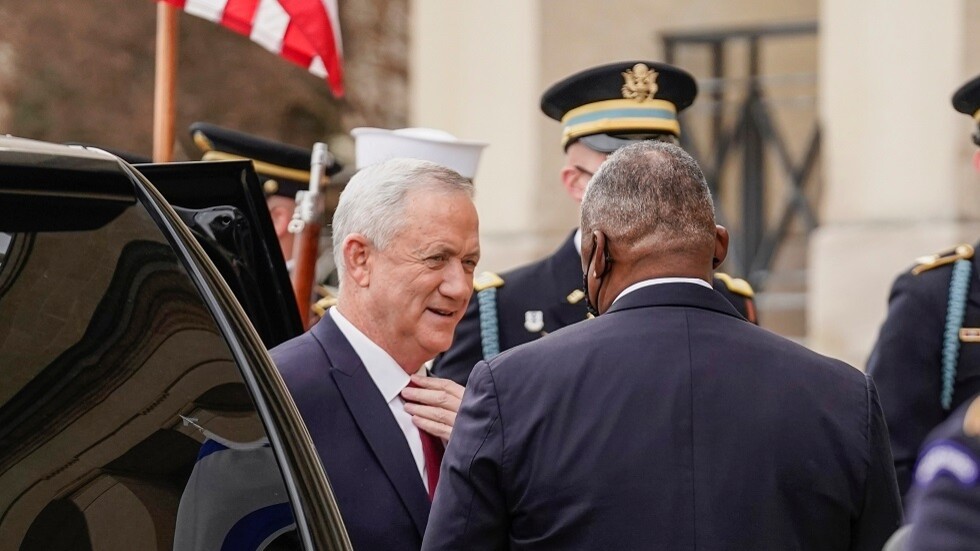 وزير دفاع إسرائيل يبحث في واشنطن 