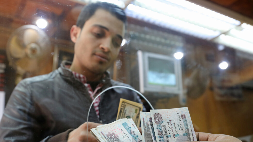 تفاصيل مشروع قانون العمل الجديد في مصر