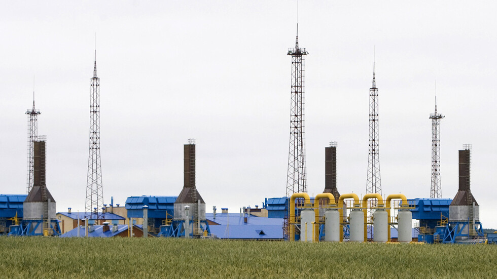 رئيس بيلاروس يهدد بقطع امدادات الغاز إلى دول الاتحاد الإوروبي ردا على أية عقوبات على بلاده