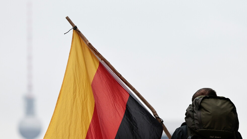 ألمانيا تخصص عشرات المليارات لتحديث البلاد ومكافحة تغيرات المناخ