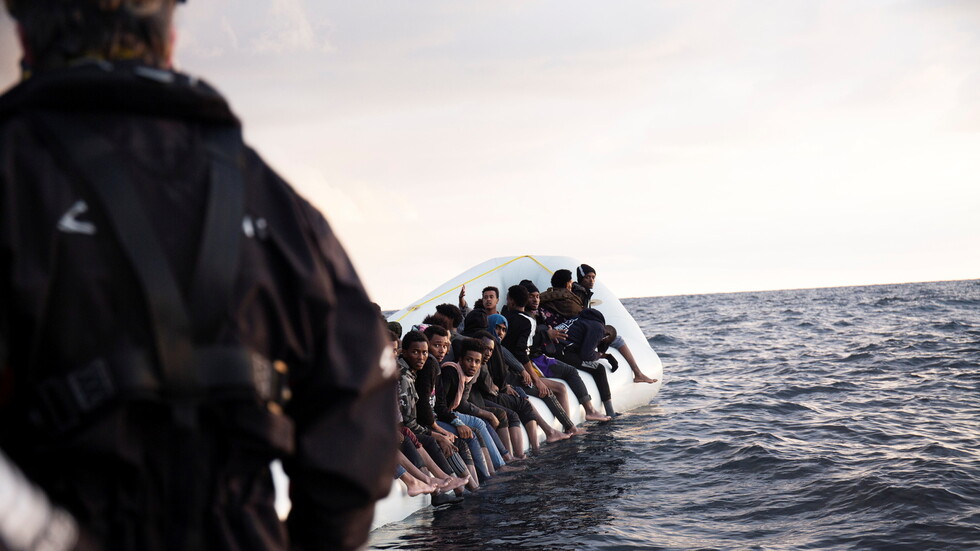 تقرير إيطالي: خفر السواحل الليبي أعاد 28600 مهاجر خلال العام الحالي