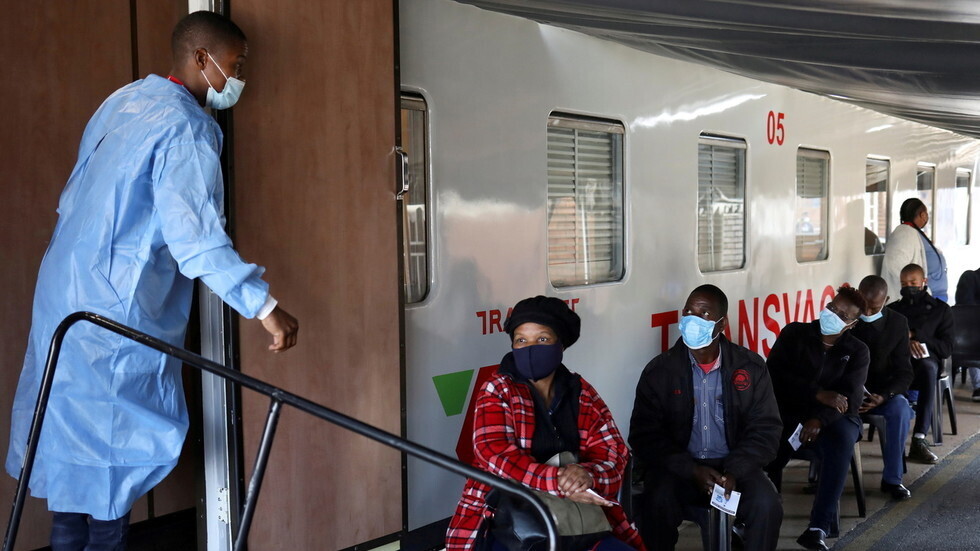 دراسة تكشف مدى فعالية لقاح فايزر ضد أوميكرون!