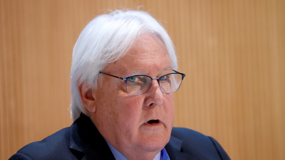 غريفيث يشيد بجهود السعودية الإنسانية لدعم الشعب اليمني