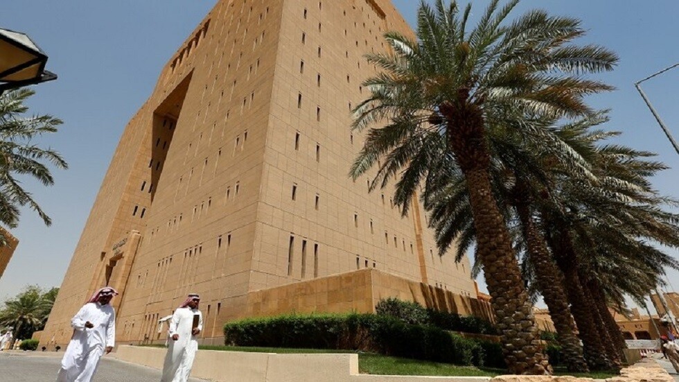 وزارة العدل السعودية تعلن شرط الزواج من أبناء القبائل النازحة