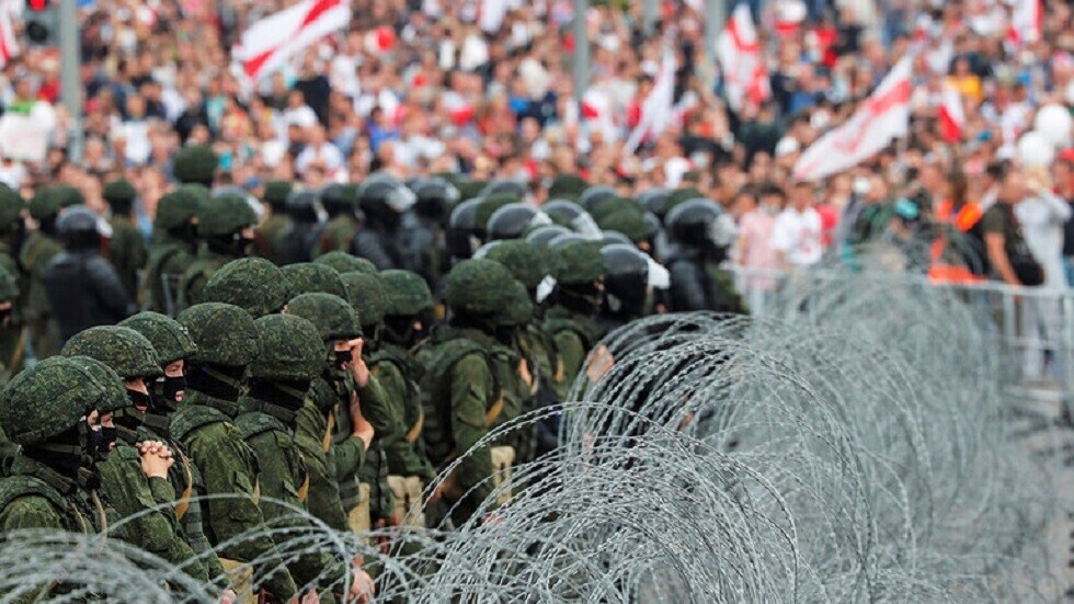 وزارة النقل العراقية تعلن إجلاء 3814 عراقيا عن بيلاروس