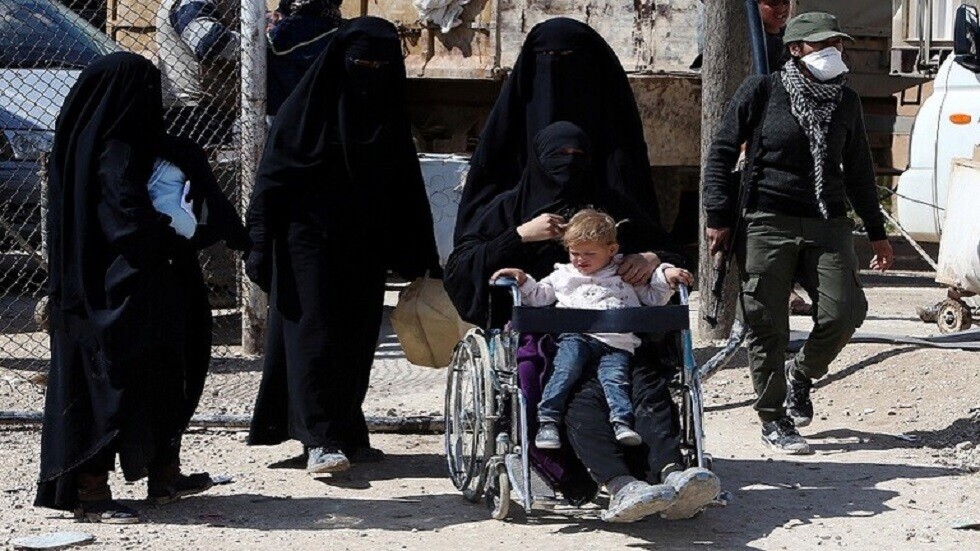 لجنة حقوقية تجدد مطالبتها باريس بإعادة عوائل