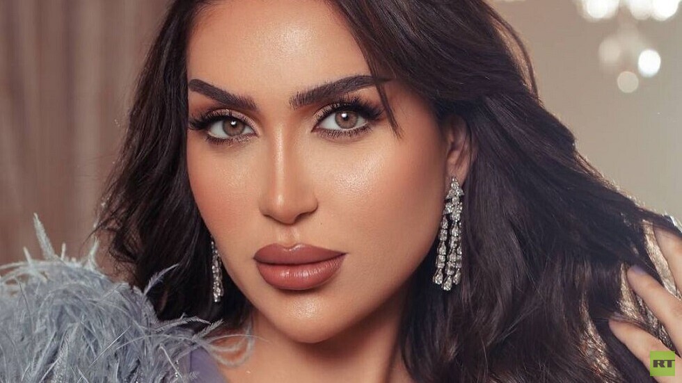 الفاشينستا الكويتية خلود تثير الجدل بارتداء النقاب (فيديو)
