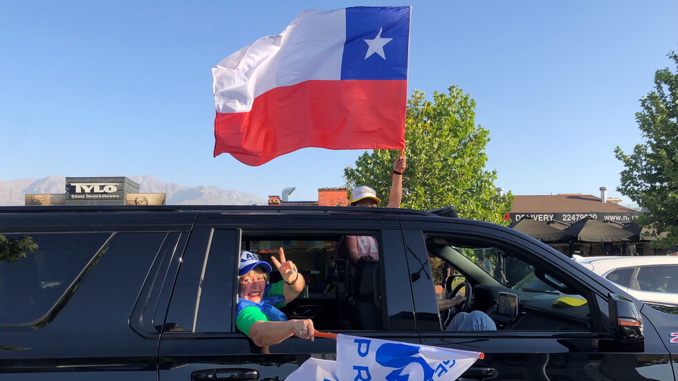 انتخابات رئاسية في تشيلي تثير انقساما شديدا داخل المجتمع