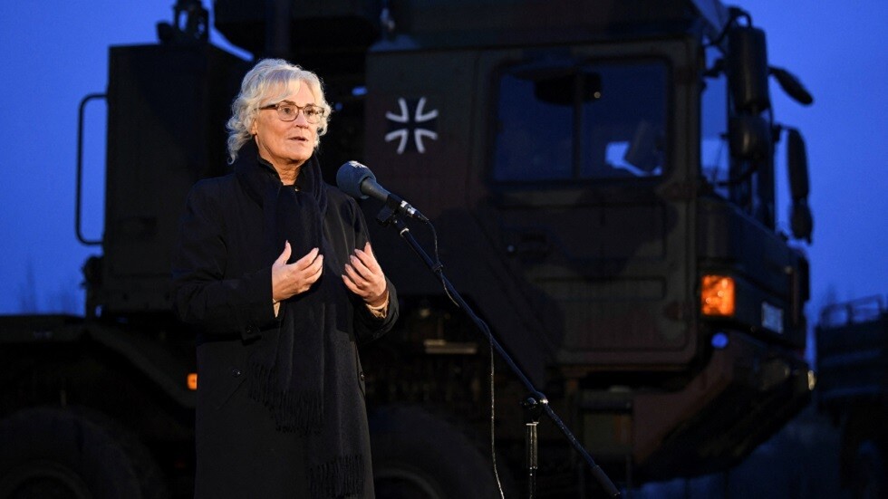 وزيرة الدفاع الألمانية: نبحث نقل قواتنا في مالي إلى بلد آخر