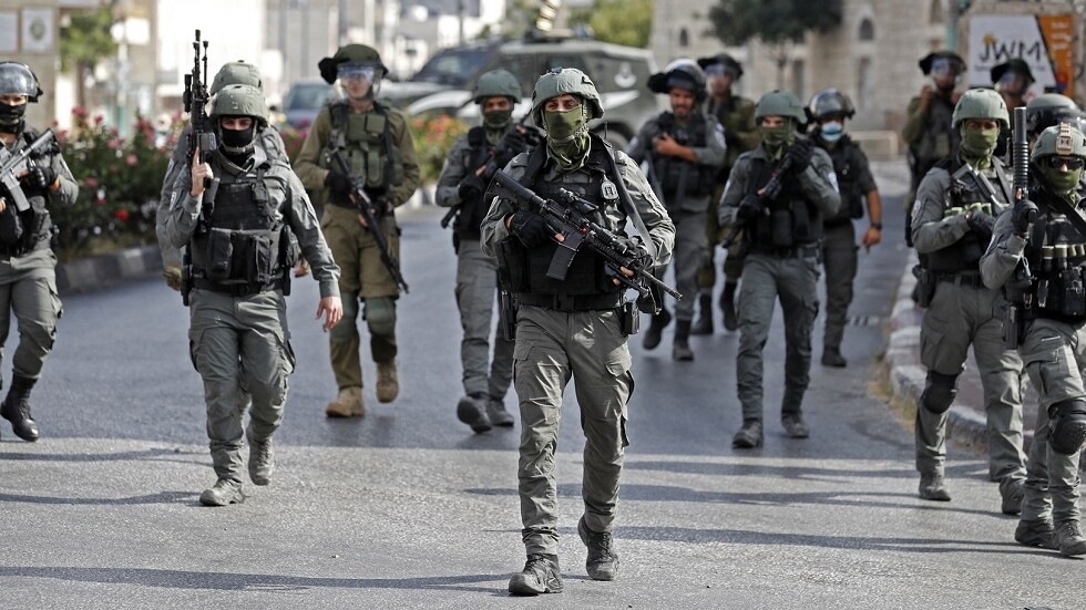 القوات الإسرائيلية تمنع إقامة فعالية لرجال أعمال فلسطينيين في القدس (صور+ فيديو)