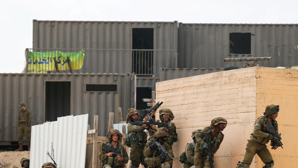 ضابط إسرائيلي: الجيش ليس جاهزا للحرب وعدد الضحايا سيكون كبيرا