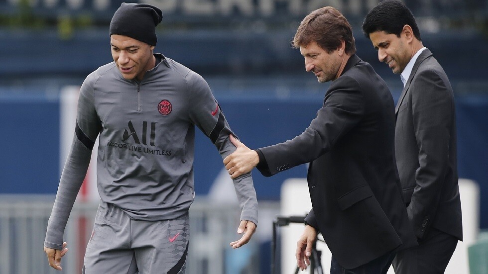 مدير سان جيرمان يكشف آخر تطورات مستقبل مبابي مع الفريق