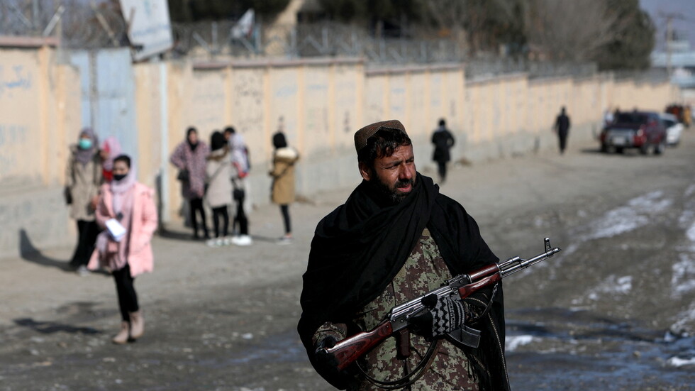 مسؤول أممي يحذر من أزمة غذاء خطيرة في أفغانستان