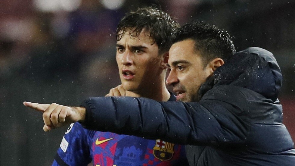 تشافي يكشف هوية 