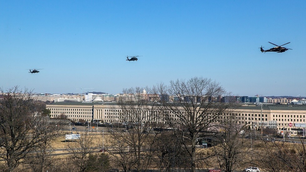 البنتاغون: حوالي 100 عسكري أمريكي تورطوا بنشاط متطرف العام المنصرم