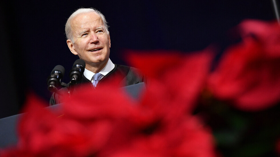 البيت الأبيض: بايدن لن يعلن الإغلاق في خطابه اليوم وسيشجع على تلقي لقاح كورونا