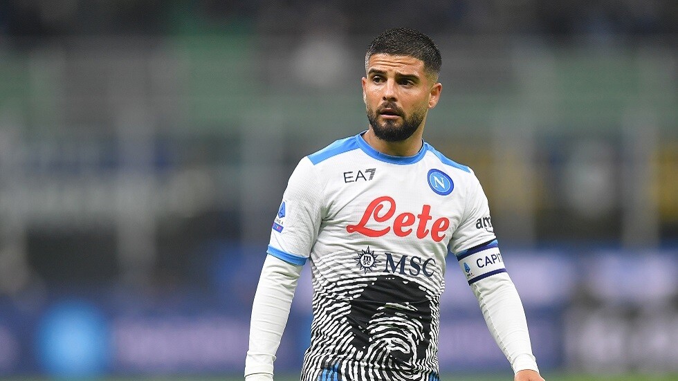 إصابة نجم نابولي بفيروس كورونا