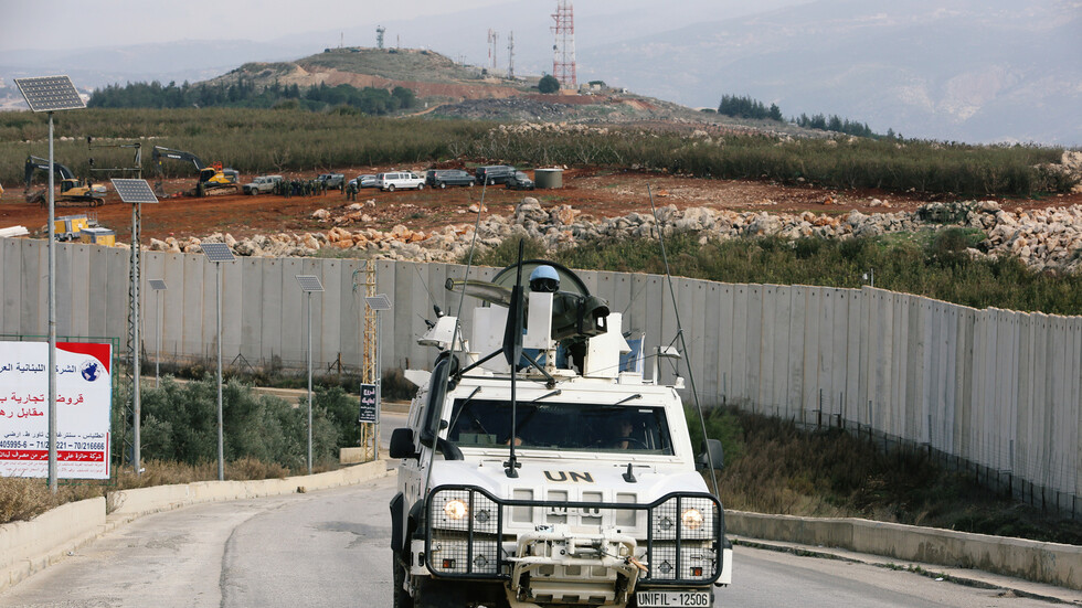 "اليونيفيل" في جنوب لبنان: الاعتداء على من يخدمون قضية السلام أمر غير مقبول