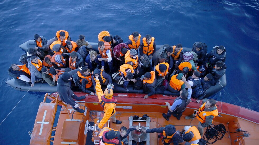 تركيا:  إنقاذ مهاجرين غير نظاميين قبالة سواحل إزمير