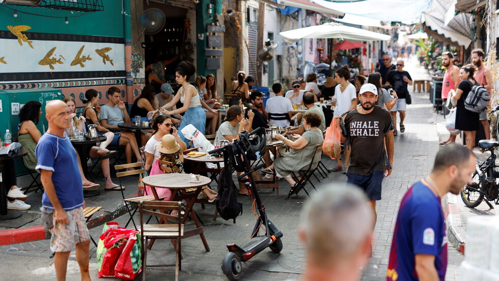 إسرائيل تسجل ارتفاعا كبيرا بعدد إصابات فيروس كورونا