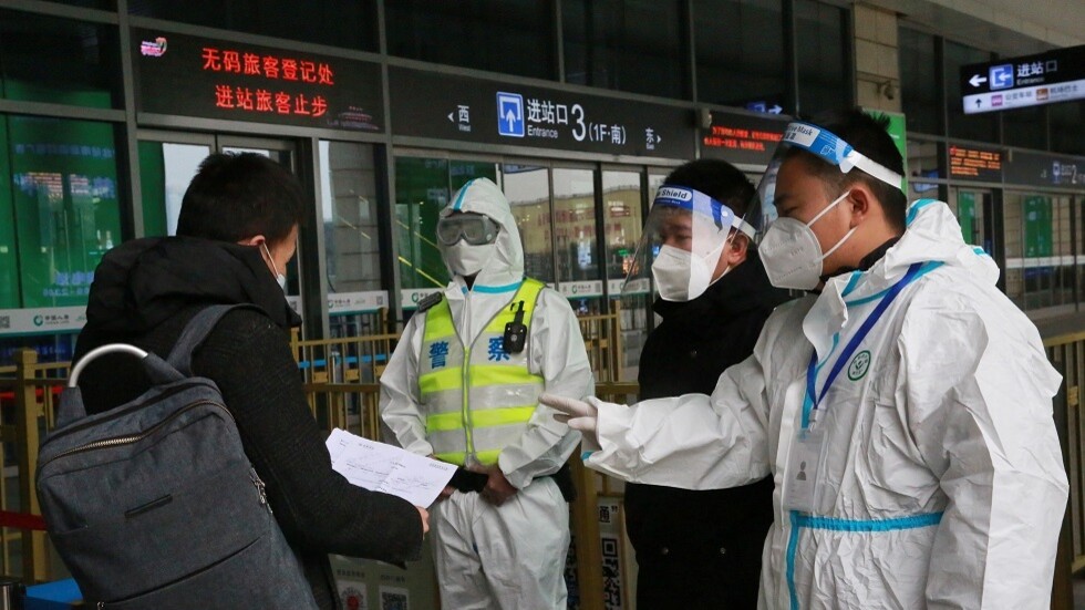 الصين تسجل 140 إصابة جديدة بكوفيد-19