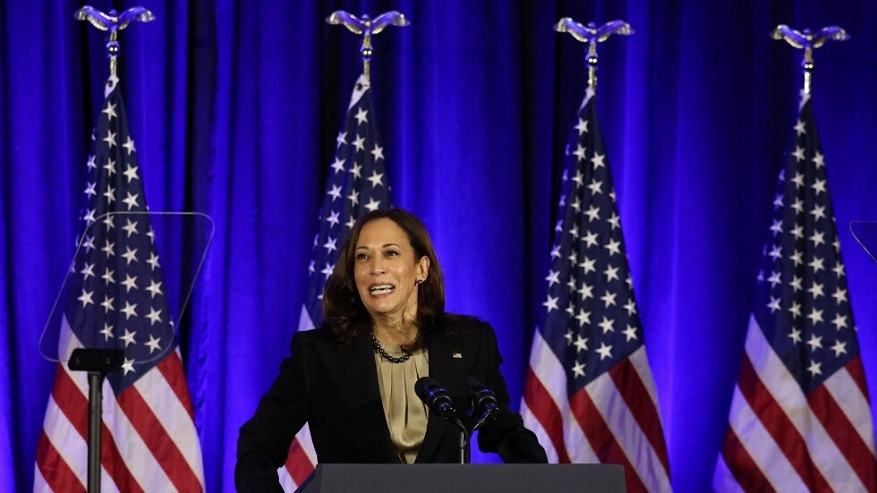 هاريس: روسيا قد تواجه عقوبات غير مسبوقة في حال التعدي على سيادة أوكرانيا