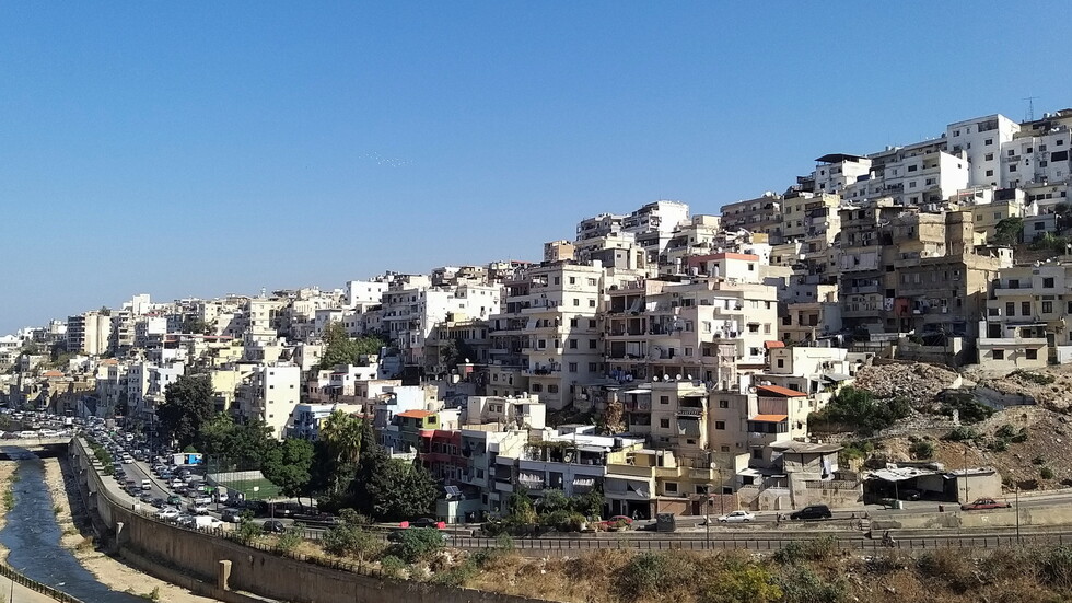 لبنان.. إطلاق نار ووقوع إصابات في مدينة طرابلس