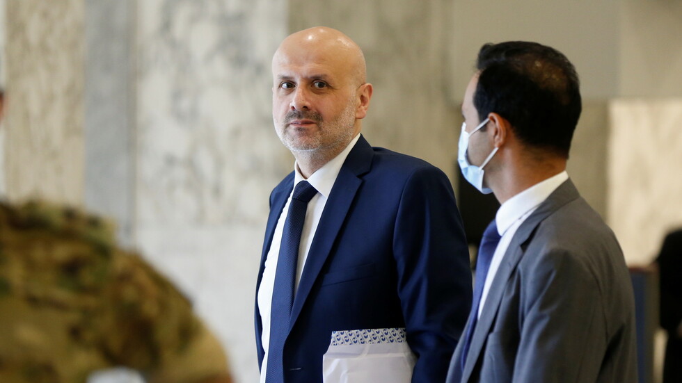 وزير الداخلية اللبناني يوقع مرسوم دعوة الهيئات الناخبة